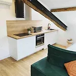 Beautiful Refurbished Cozy * Νίκαια
