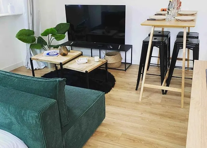 شقة Beautiful Refurbished Cozy *